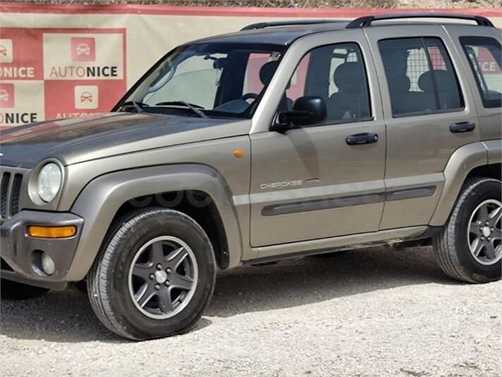 JEEP Cherokee 2.5 CRD Sport