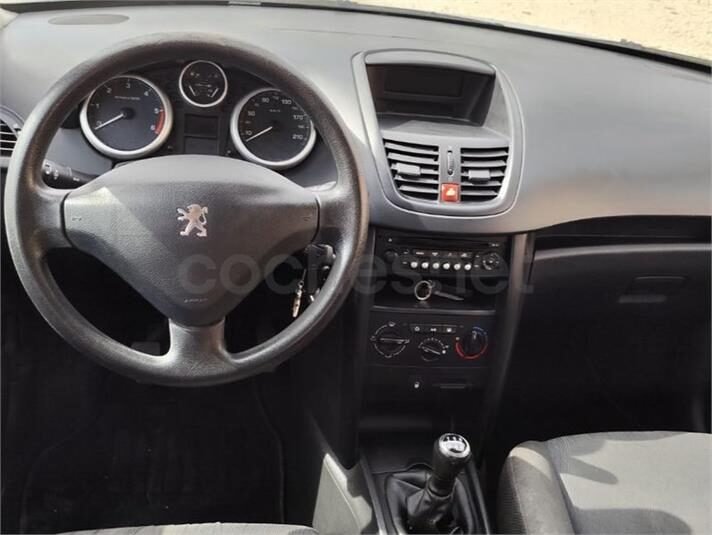 PEUGEOT 207 Urban 1.4 HDI