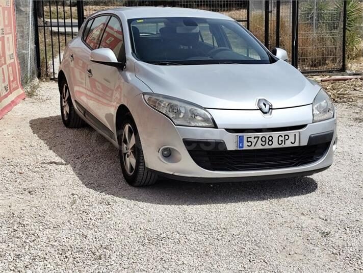 RENAULT Megane Dynamique 1.5dCi eco2