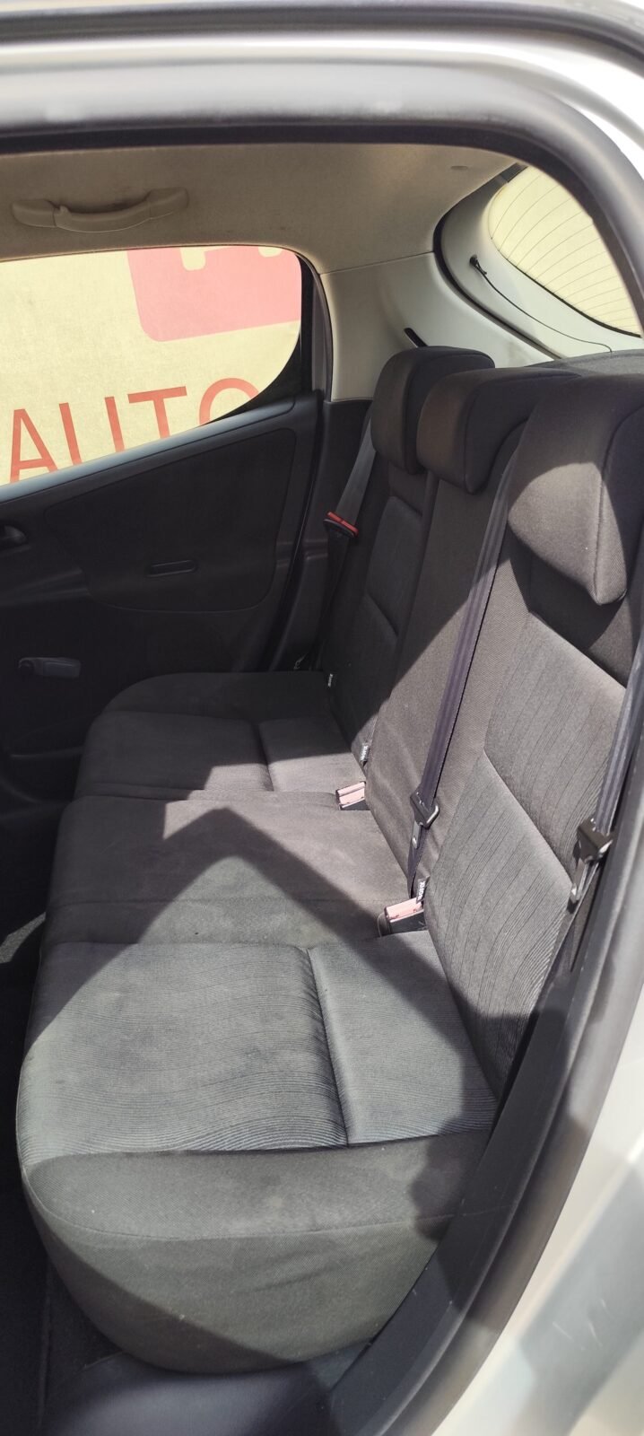 PEUGEOT 207 Urban 1.4 HDI