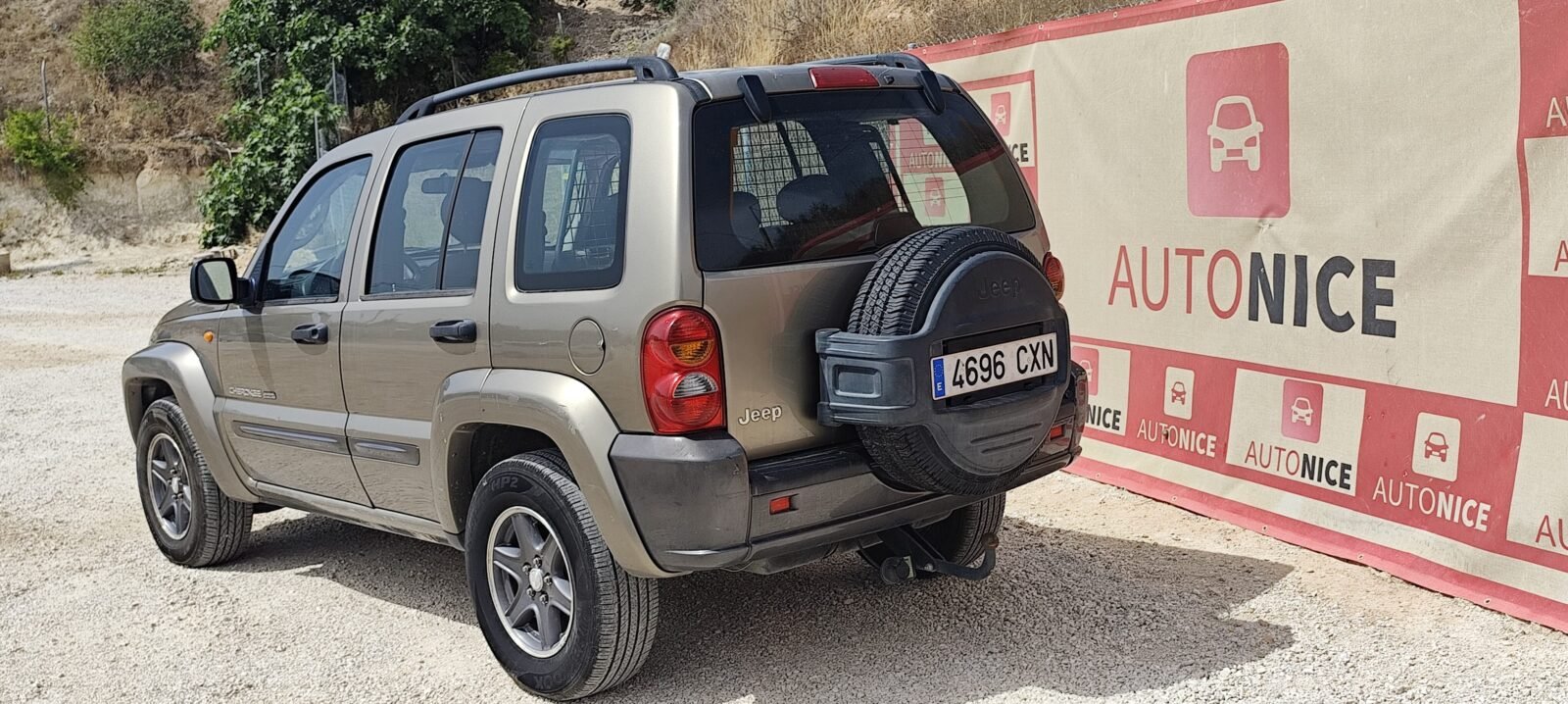 JEEP Cherokee 2.5 CRD Sport