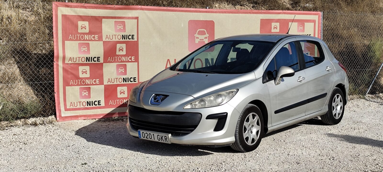 PEUGEOT 308 1.6 hdi confort