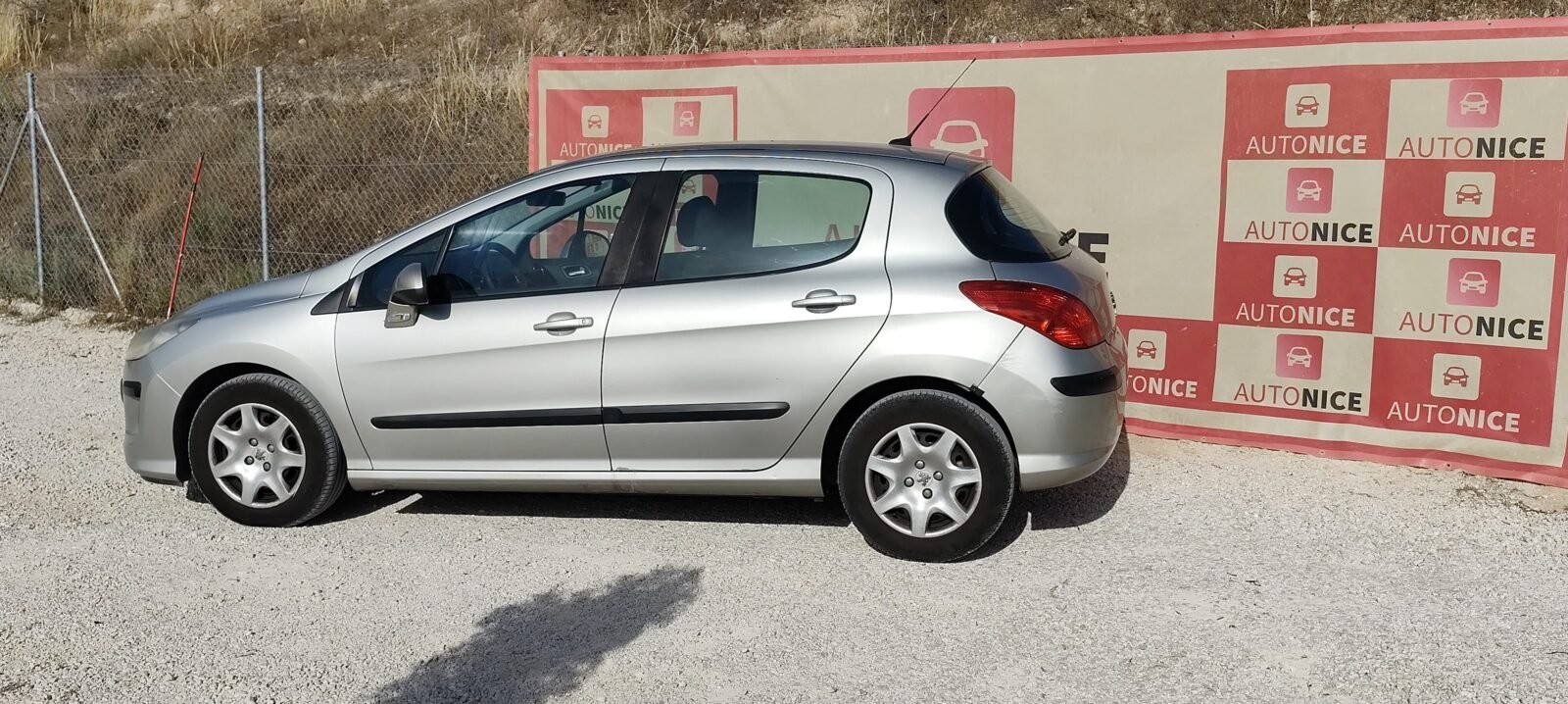 PEUGEOT 308 1.6 hdi confort