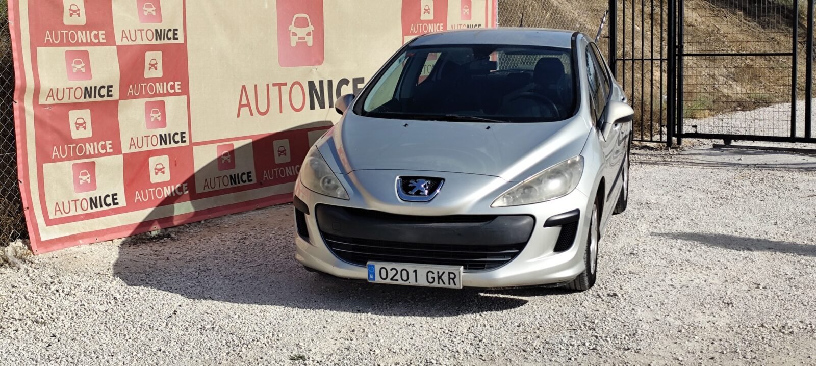 PEUGEOT 308 1.6 hdi confort