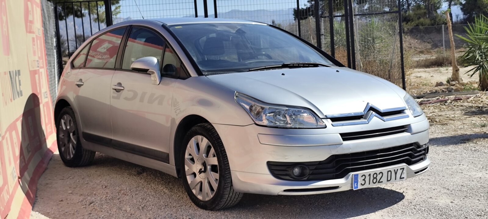 CITROEN C4 1.6 HDI VTR plus