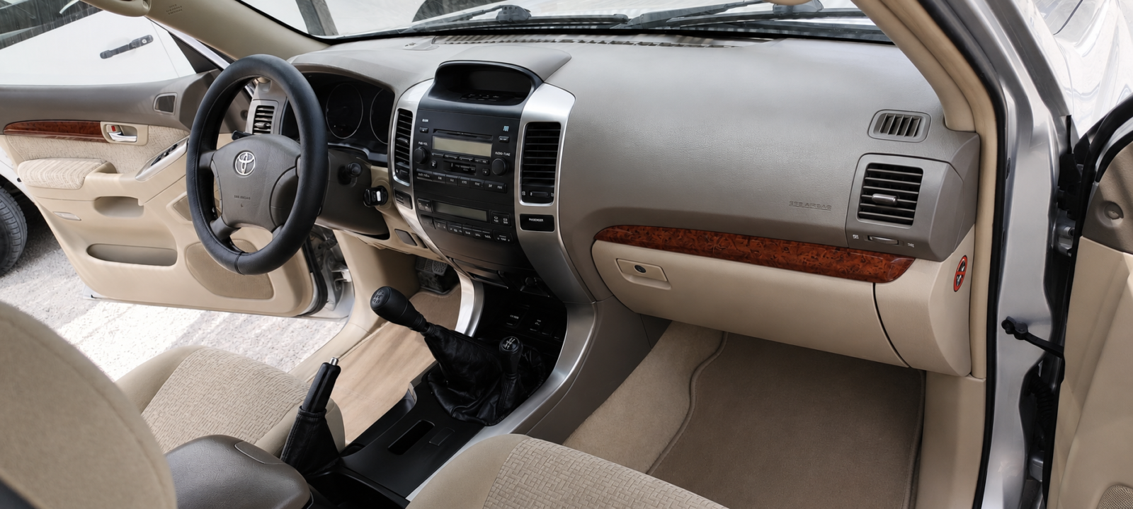 TOYOTA Kdj125  6 velocidades 