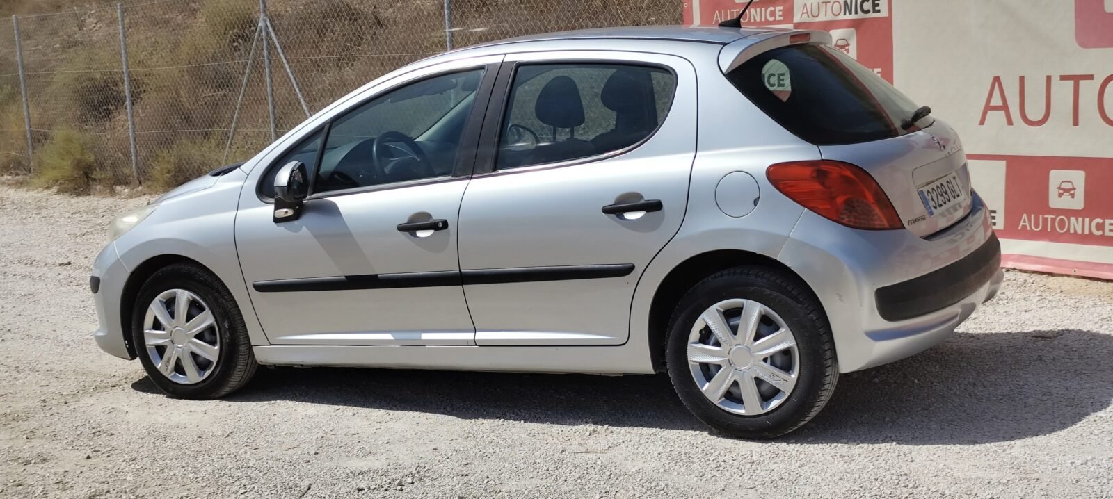 PEUGEOT 207 Urban 1.4 HDI
